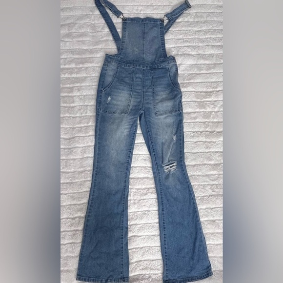 Wallflower Jean Overalls - Picture 2 of 11